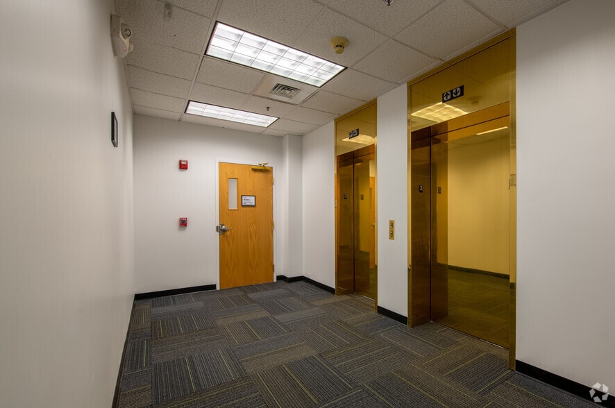 More Photos Of 90 Everett Ave, Chelsea Medical For Lease