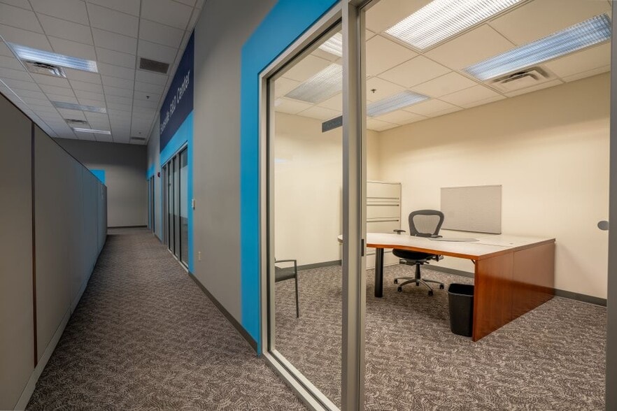 More Photos Of 900 W Indiana St, Evansville Distribution For Sale