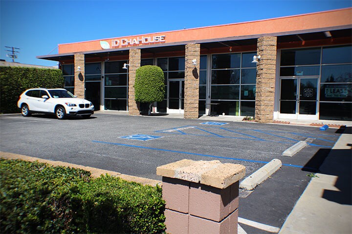 More Photos Of 425 W Valley Blvd, San Gabriel Unknown For Lease