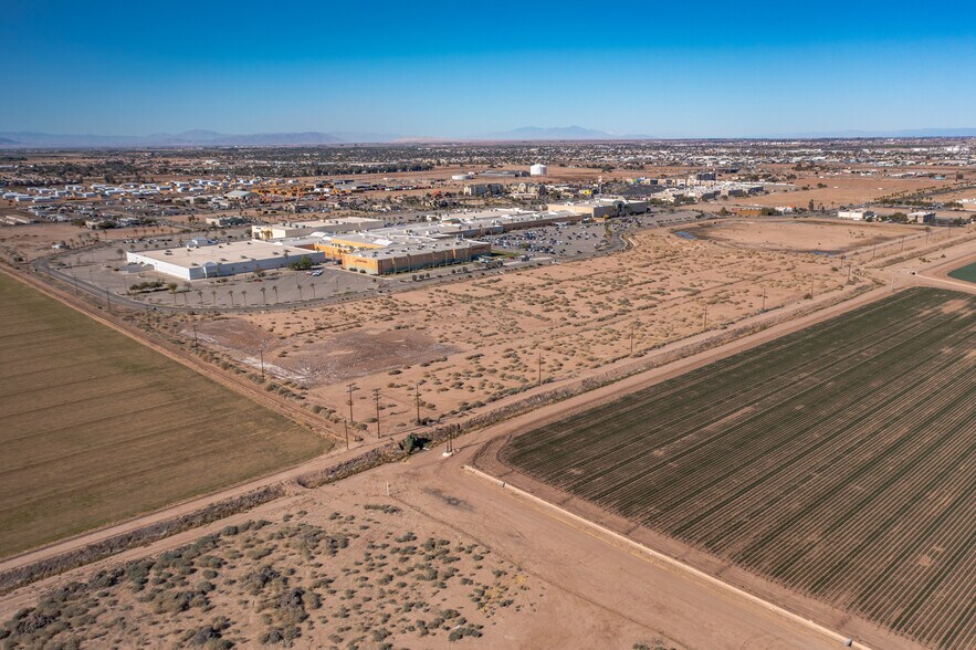 More Photos Of 1558-1560 Dogwood Rd, El Centro Land For Sale