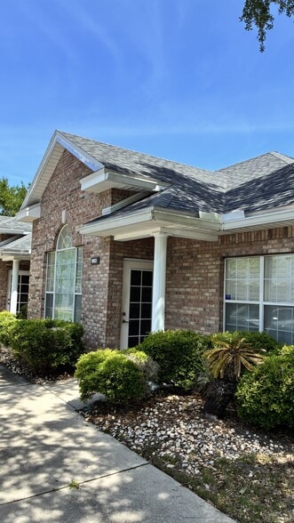 Primary Photo Of 13400 Sutton Park Dr S, Jacksonville Medical For Sale