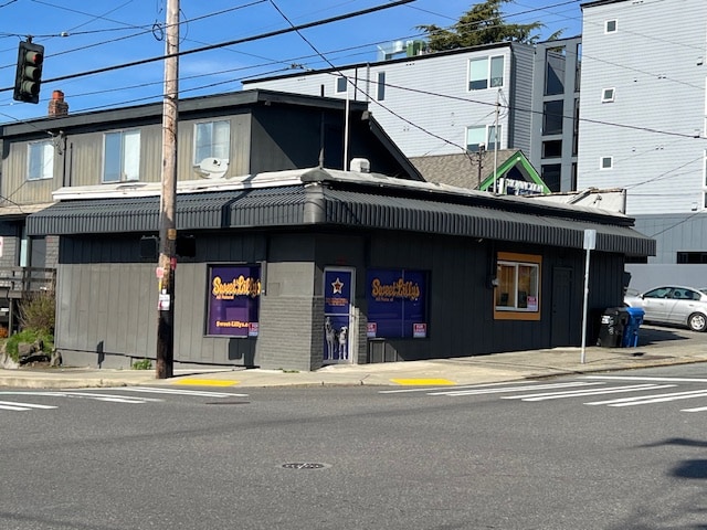 Primary Photo Of 4001 Wallingford Ave N, Seattle Freestanding For Lease