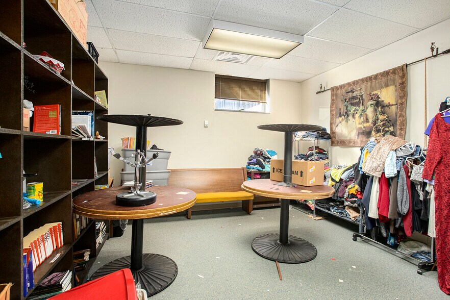 More Photos Of 135 N Church St, Kalamazoo Office Residential For Sale