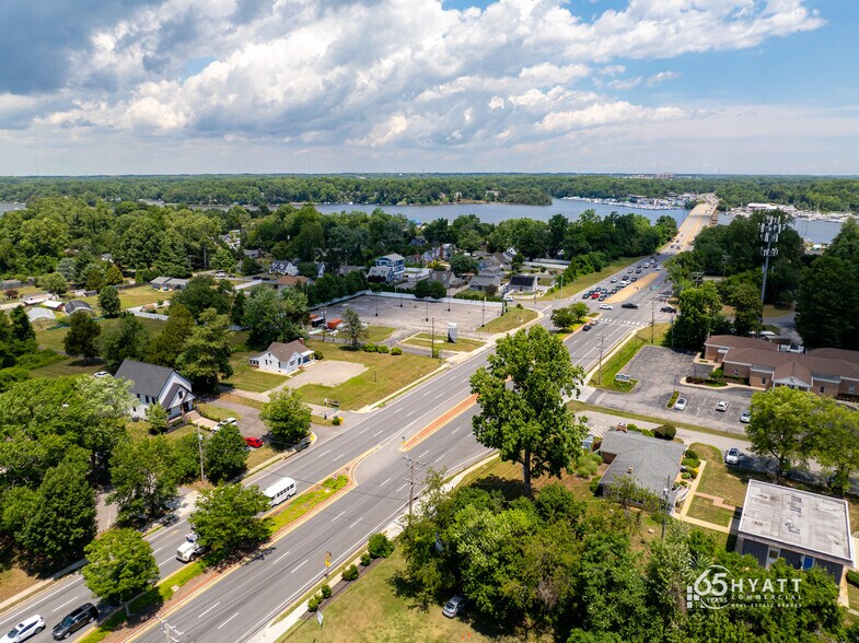 More Photos Of 2976 Solomons Island Rd, Edgewater Office For Sale