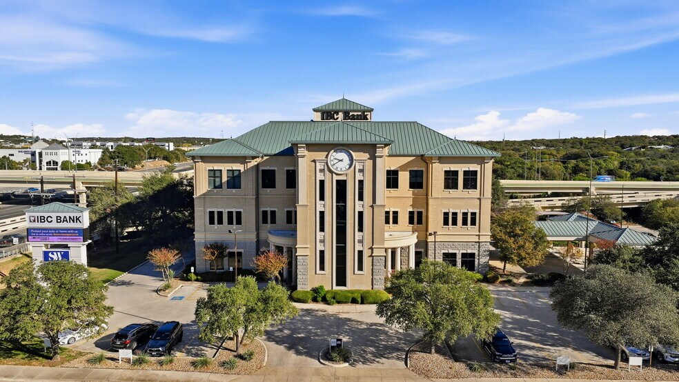 More Photos Of 315 N Park Dr, San Antonio Warehouse For Sale