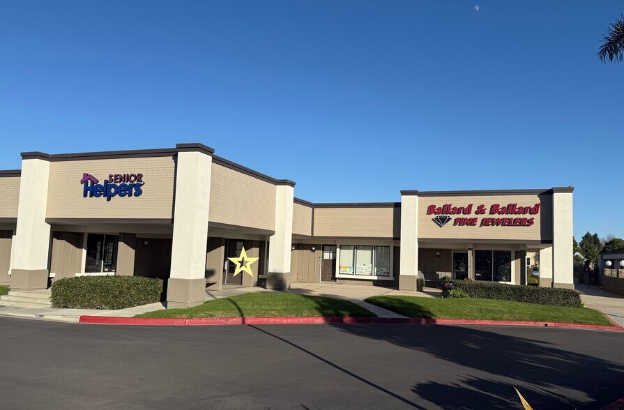 More Photos Of 18384-18450 Brookhurst St, Fountain Valley Unknown For Lease