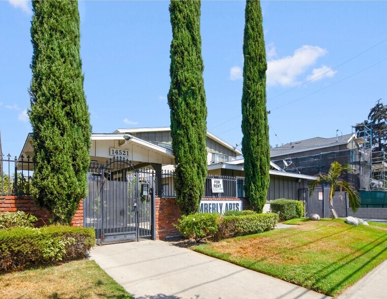 More Photos Of 14521 Clark St, Baldwin Park Apartments For Sale