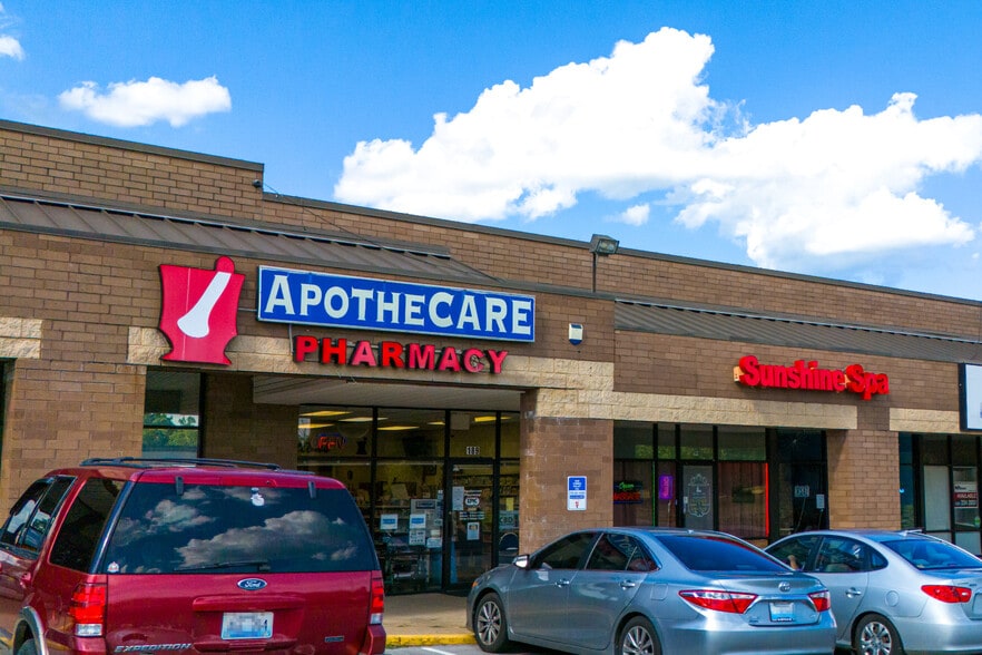 More Photos Of 137-205 E Lincoln Trail Blvd, Radcliff Unknown For Lease