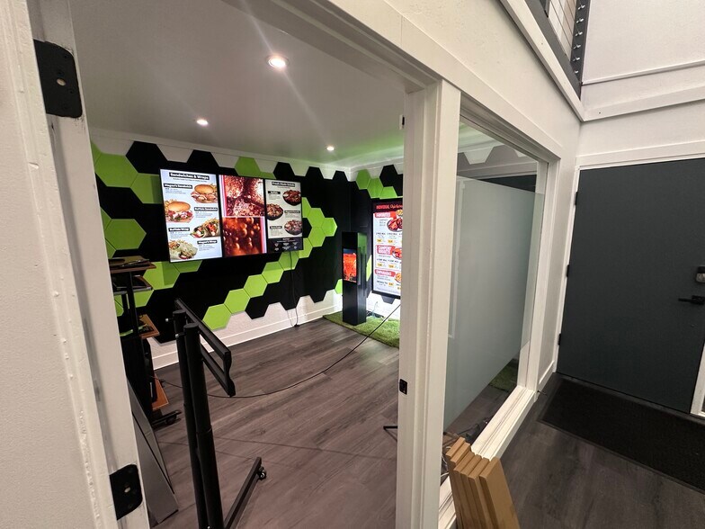 More Photos Of 4885 S 900 E, Salt Lake City Office For Sale
