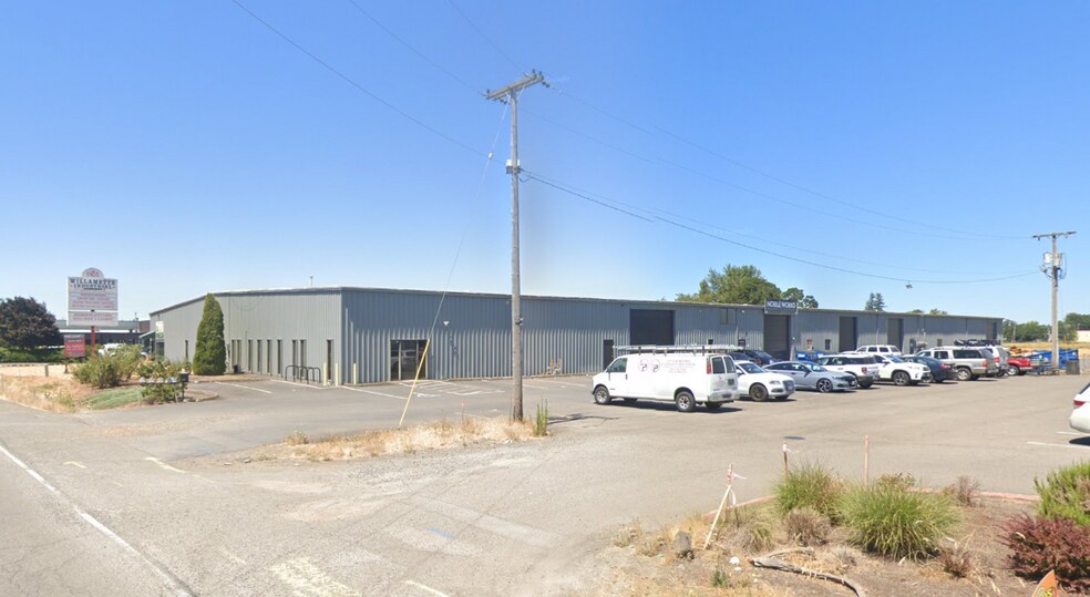 More Photos Of 2443-2455 McGilchrist St SE, Salem Warehouse For Lease