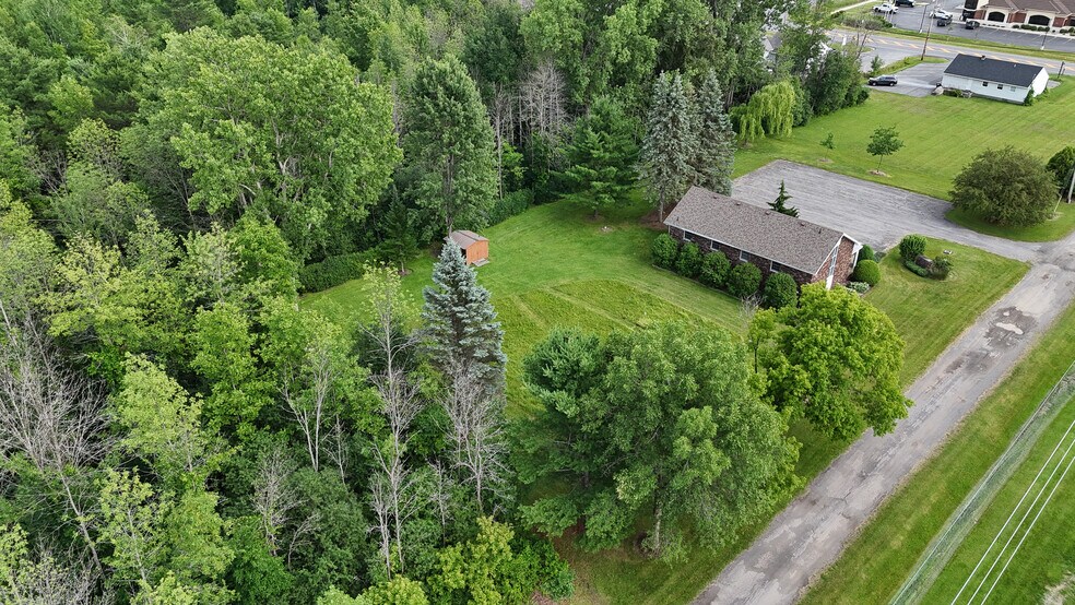 More Photos Of 228 Tom Miller Rd, Plattsburgh Flex For Sale