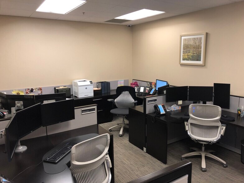 More Photos Of 121-189 S Orange Ave, Orlando Office Residential For Sale