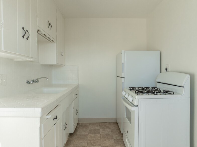 More Photos Of 4869 Pine St, La Mesa Apartments For Sale