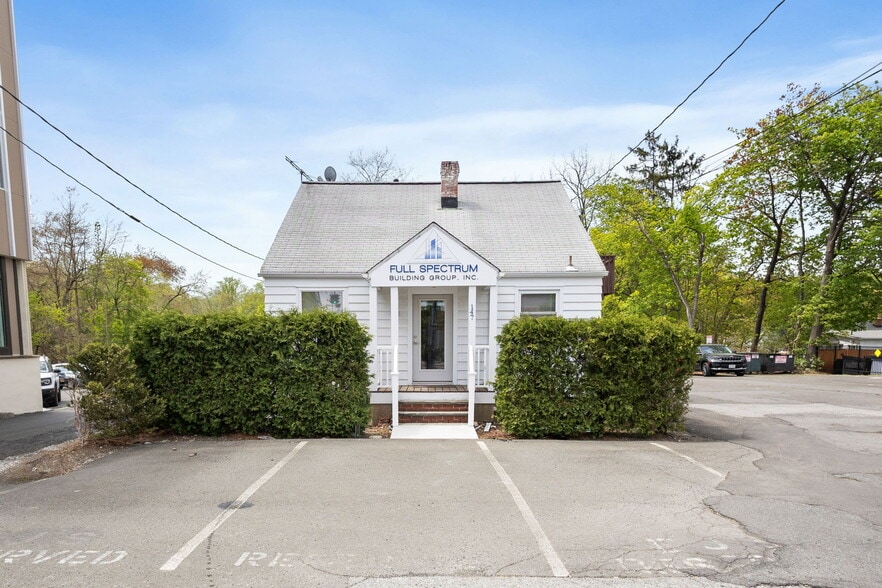 Primary Photo Of , New City Office For Sale