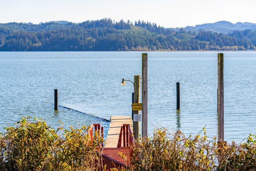 More Photos Of 4484 Fish Mill, Westlake Hotel For Sale