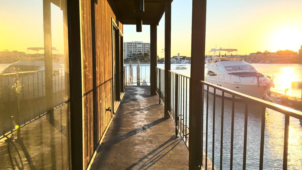 More Photos Of 2711-2729 W Coast Hwy, Newport Beach Office For Lease