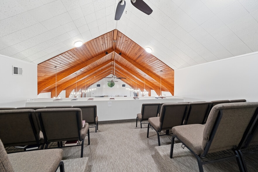 More Photos Of 219 Georgetown Rd, Raleigh Religious Facility For Sale