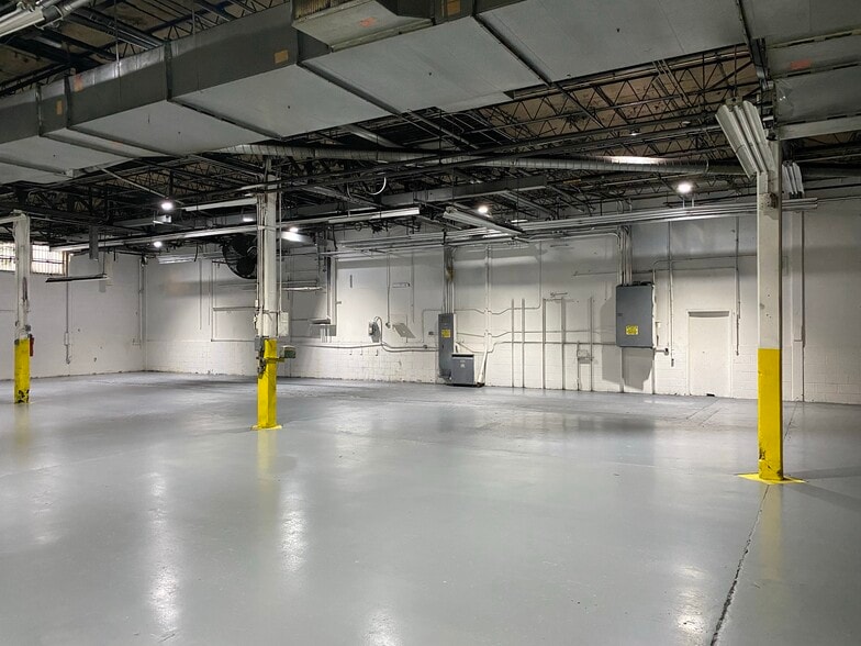More Photos Of 5400 Grays Ave, Philadelphia Warehouse For Lease