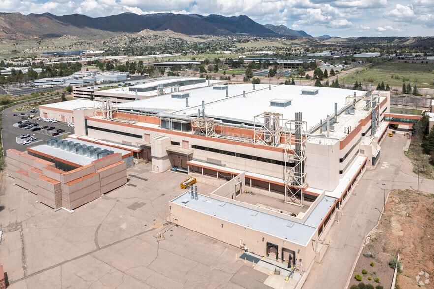 More Photos Of 1615 Garden of the Gods Rd, Colorado Springs Manufacturing For Sale