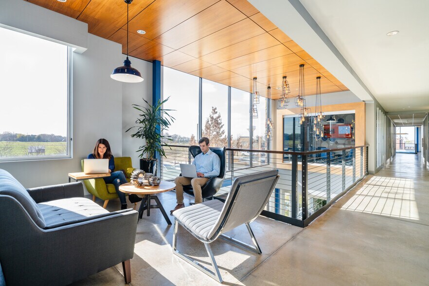 More Photos Of 130 N Preston Rd, Prosper Coworking Space