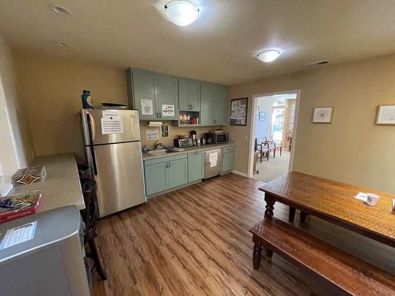More Photos Of 365 Kuck Ln, Petaluma Specialty For Sale