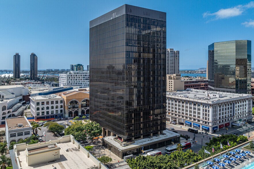 More Photos Of 225 Broadway, San Diego Coworking Space