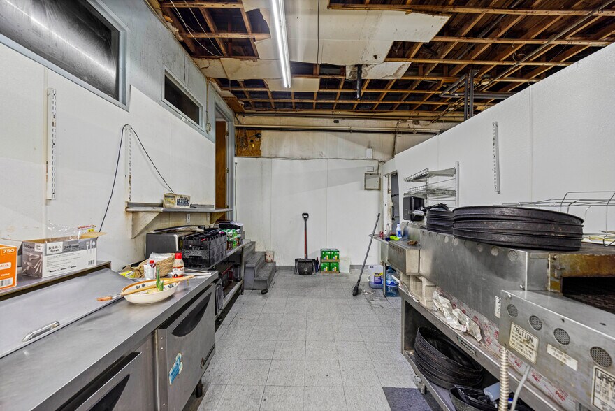 More Photos Of 10644 Morang Dr, Detroit Storefront For Sale