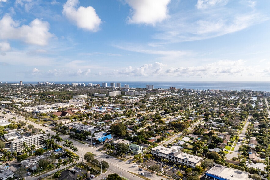 More Photos Of 540 S Federal Hwy, Deerfield Beach Freestanding For Lease