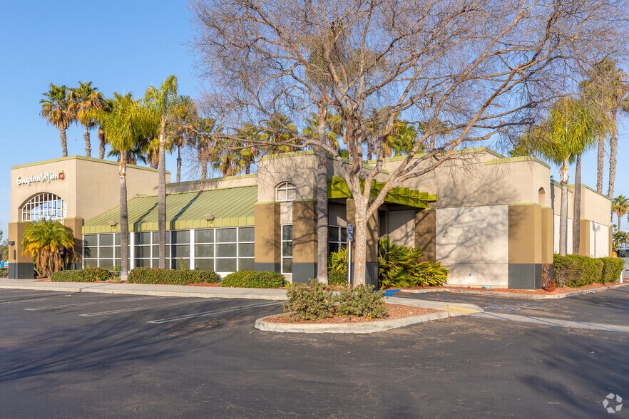 More Photos Of 4840 Shawline St, San Diego Unknown For Lease