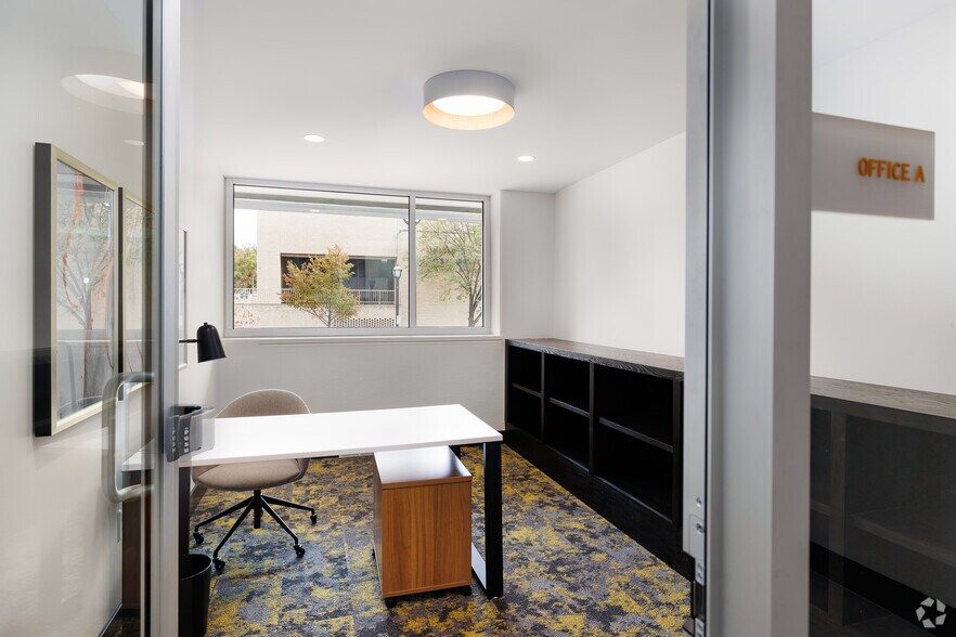 More Photos Of The Shoppes on Central Avenue, Clayton Apartments For Lease