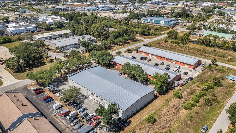 More Photos Of 18230 Paulson Dr, Port Charlotte Warehouse For Sale