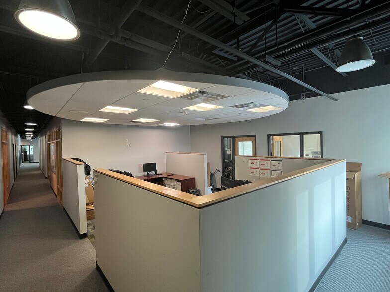 More Photos Of 909 Ridgebrook Rd, Sparks Medical For Sale