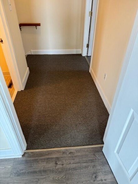 More Photos Of 1249 Mall Dr, North Chesterfield Medical For Lease