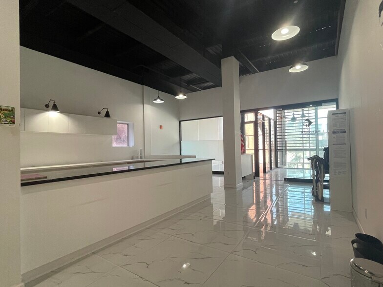 More Photos Of 136-33 37th Ave, Flushing Medical For Sale