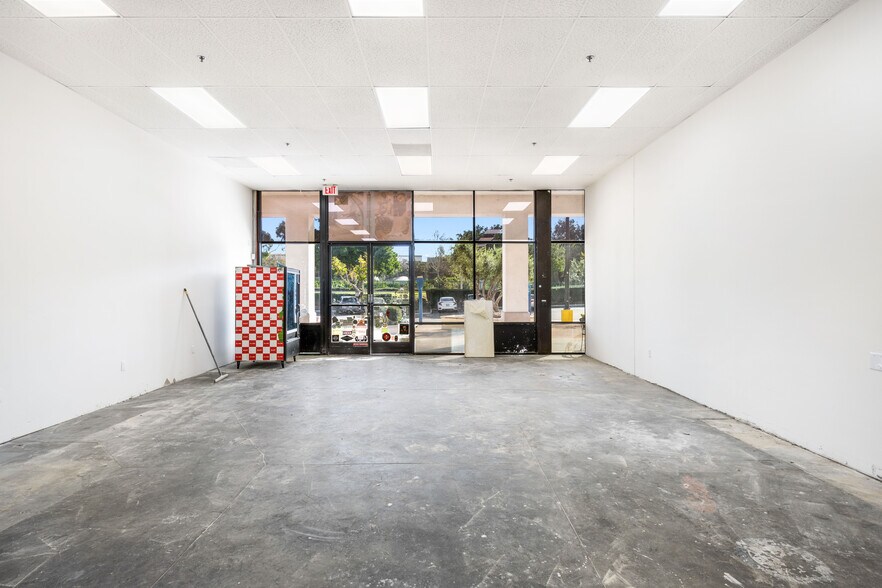 More Photos Of 20021-20025 Lake Forest Dr, Lake Forest Unknown For Lease