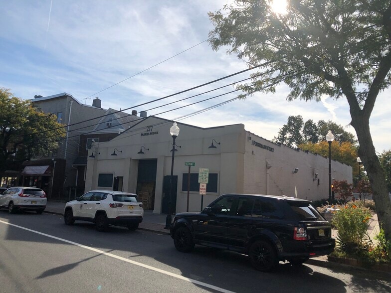 More Photos Of 217 Parker Ave, Clifton Light Distribution For Sale