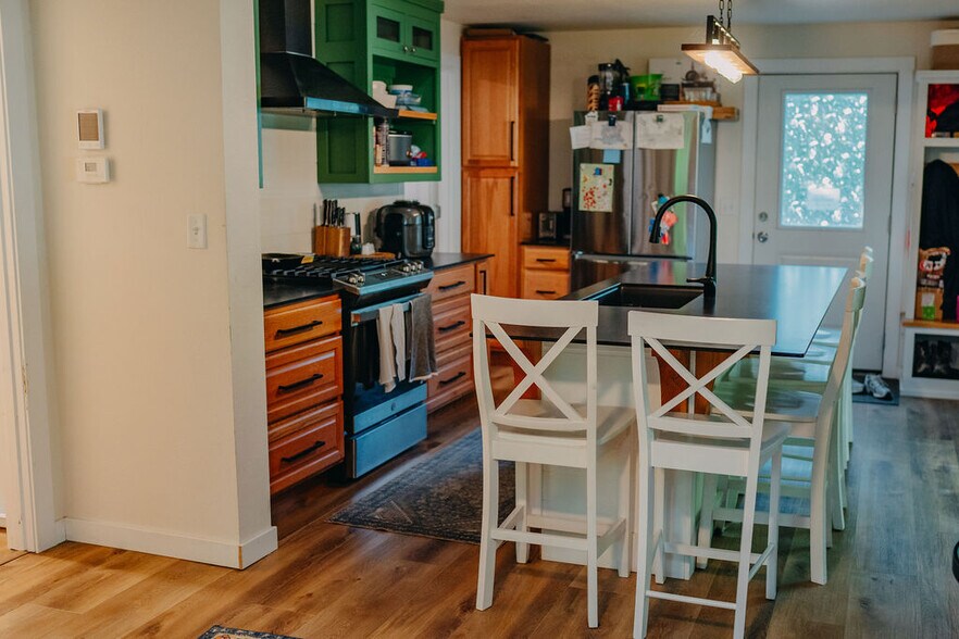 More Photos Of 32639 295th Ave, Holcombe Flex For Sale