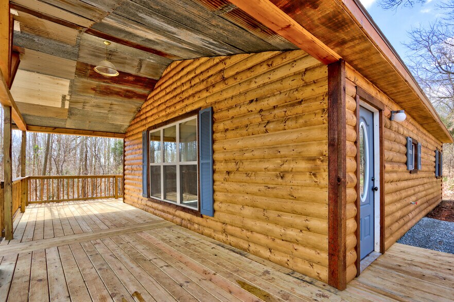 More Photos Of 27210 S Highway 125, Afton Apartments For Sale