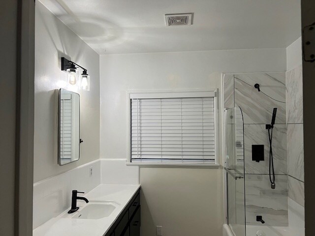 More Photos Of 504 S Harbor Blvd, Fullerton Freestanding For Sale