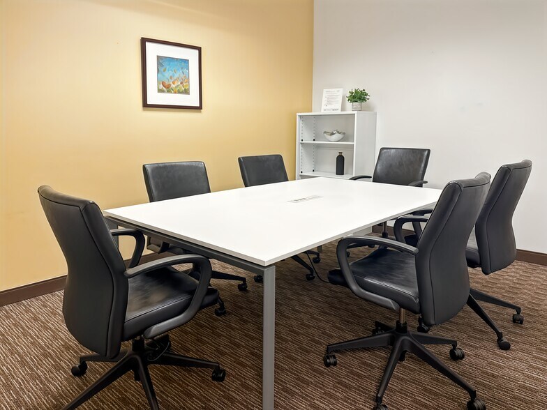 Primary Photo Of 13161 Booker T Washington Hwy, Hardy Coworking Space