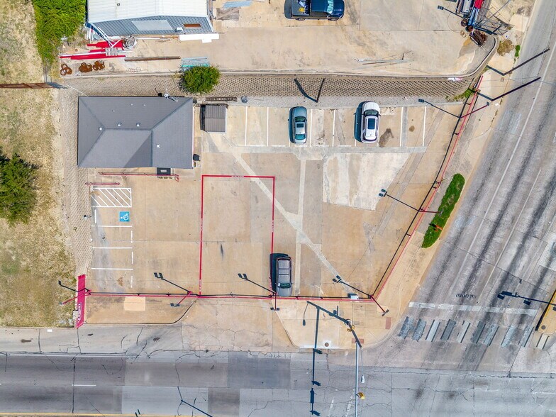 More Photos Of 1300 Jacksboro Hwy, Fort Worth Auto Dealership For Lease