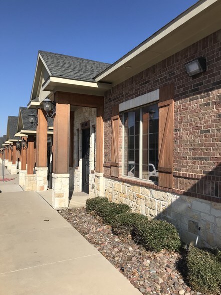 More Photos Of 7000 Parkwood Blvd, Frisco Office For Sale