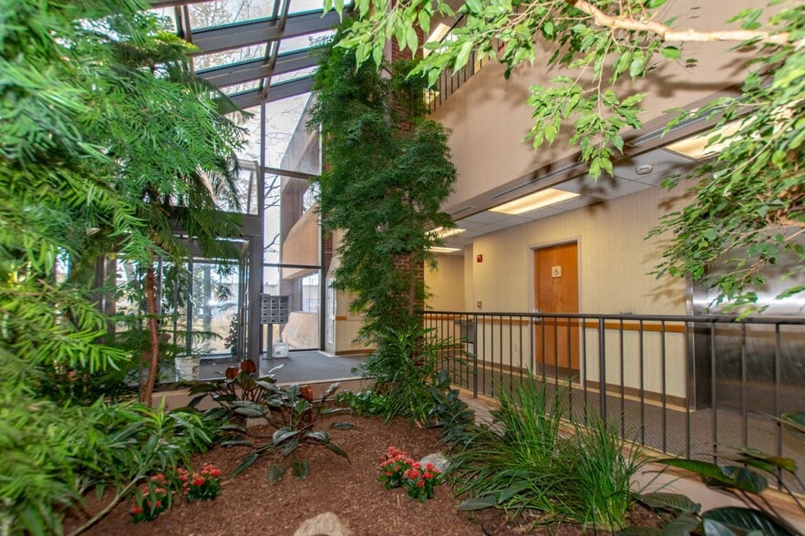 More Photos Of 1017 Turnpike St, Canton Office For Sale