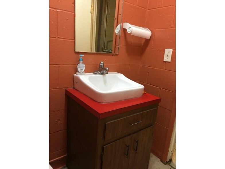 More Photos Of 223-225 Main St, Binghamton Auto Dealership For Sale