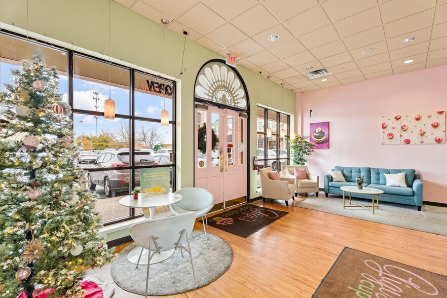 More Photos Of 203-205 S Stratford Rd, Winston-Salem Freestanding For Lease