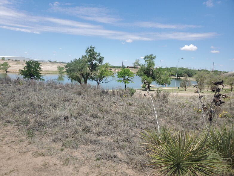 More Photos Of 2610 Cesar E. Chavez dr, Lubbock Land For Sale