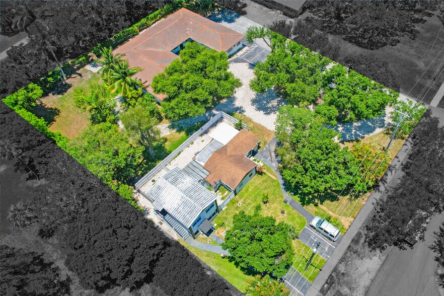 More Photos Of 3315-3331 SW 15th Ave, Fort Lauderdale Apartments For Sale