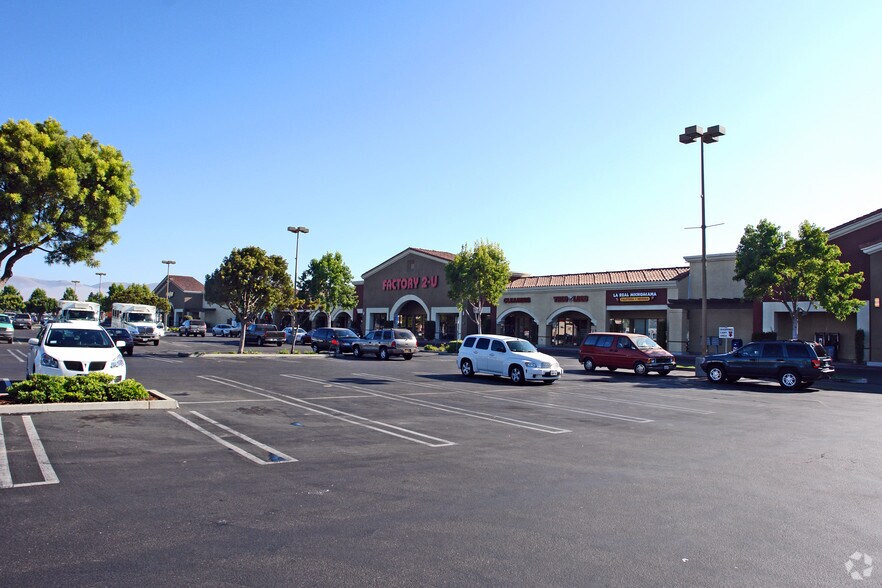 Primary Photo Of 1818-1876 N Broadway, Santa Maria Unknown For Lease
