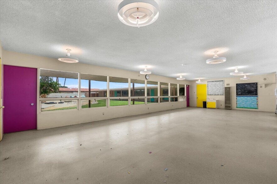 More Photos Of 490 S Compadre Rd, Palm Springs Daycare Center For Sale