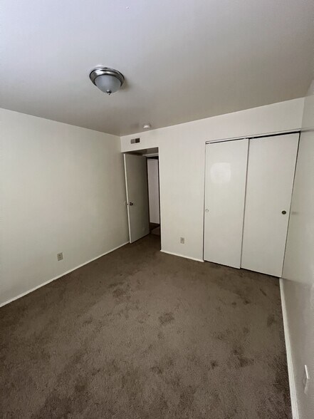 More Photos Of 5107 Hawaiian Ter, Cincinnati Healthcare For Sale